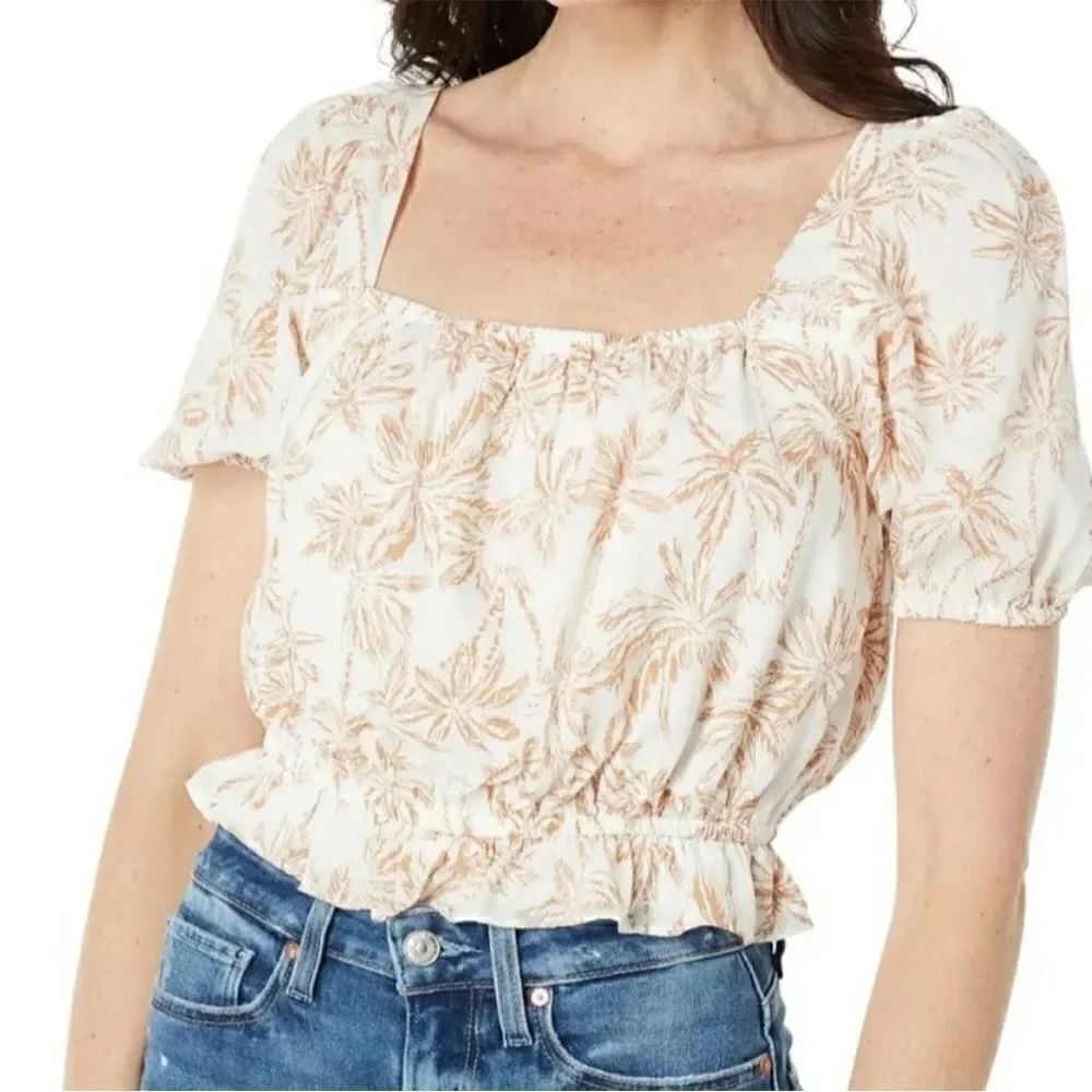 1. STATE Bon Voyage Etched Palm Cropped Blouse-M